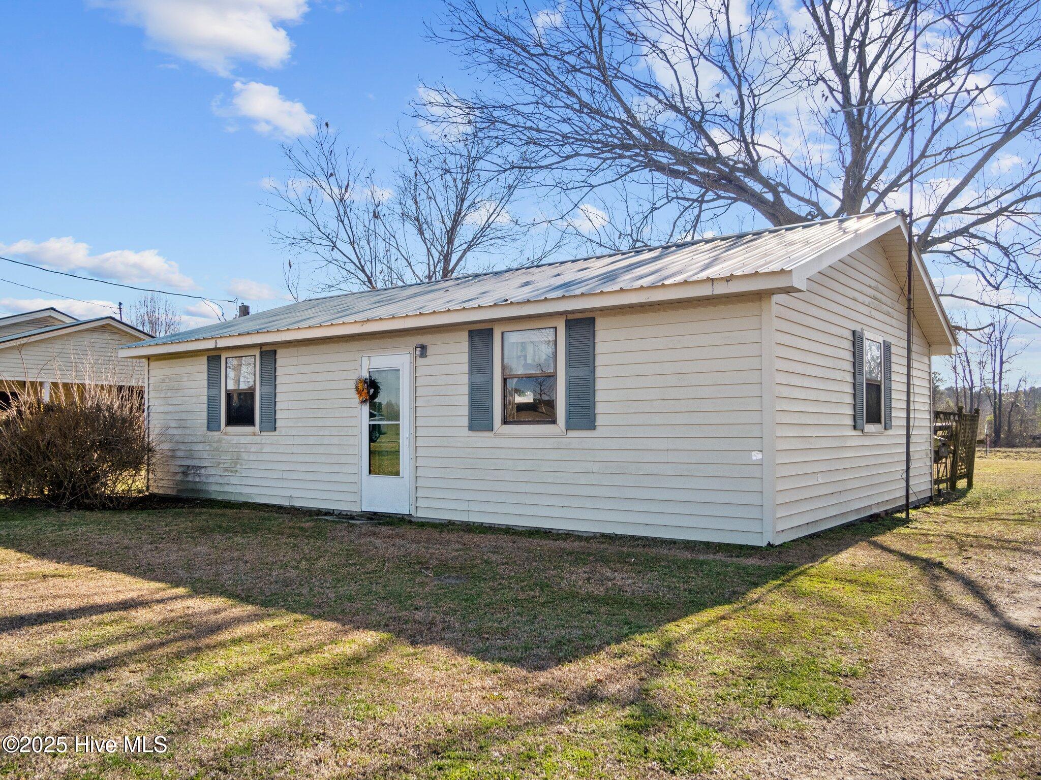 326 Ludie Brown Road Chinquapin, NC 28521 - Photo 39 of 60 9-web-or-mls-09