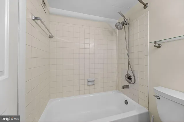 $2,350 | 1301 20th Street Northwest, Unit 1003, Washington, DC 20036