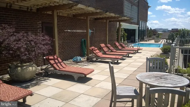 $2,350 | 1301 20th Street Northwest, Unit 1003, Washington, DC 20036