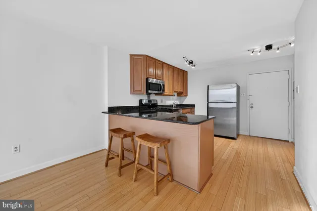 $2,350 | 1301 20th Street Northwest, Unit 1003, Washington, DC 20036
