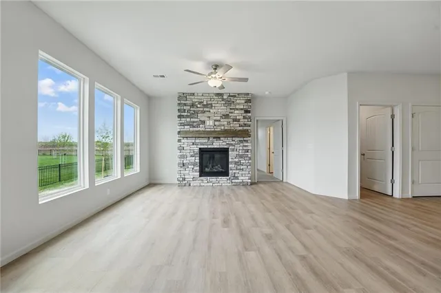 $394,710 | 120 Northwest Mulberry Court, Blue Springs, MO 64064