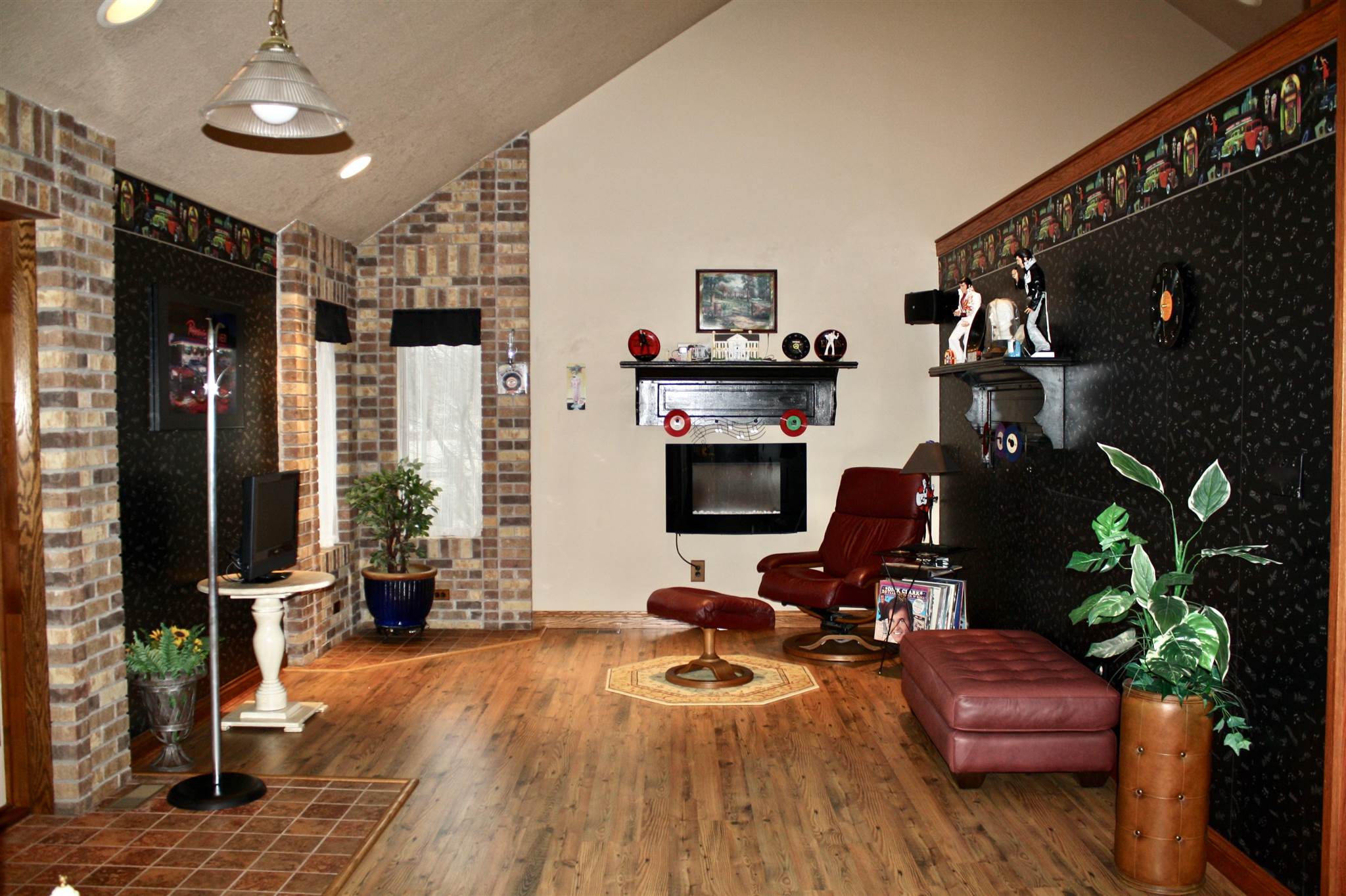 728 North Main Street Warren, IN 46792 - Photo 15 of 36 Gallery Image 15