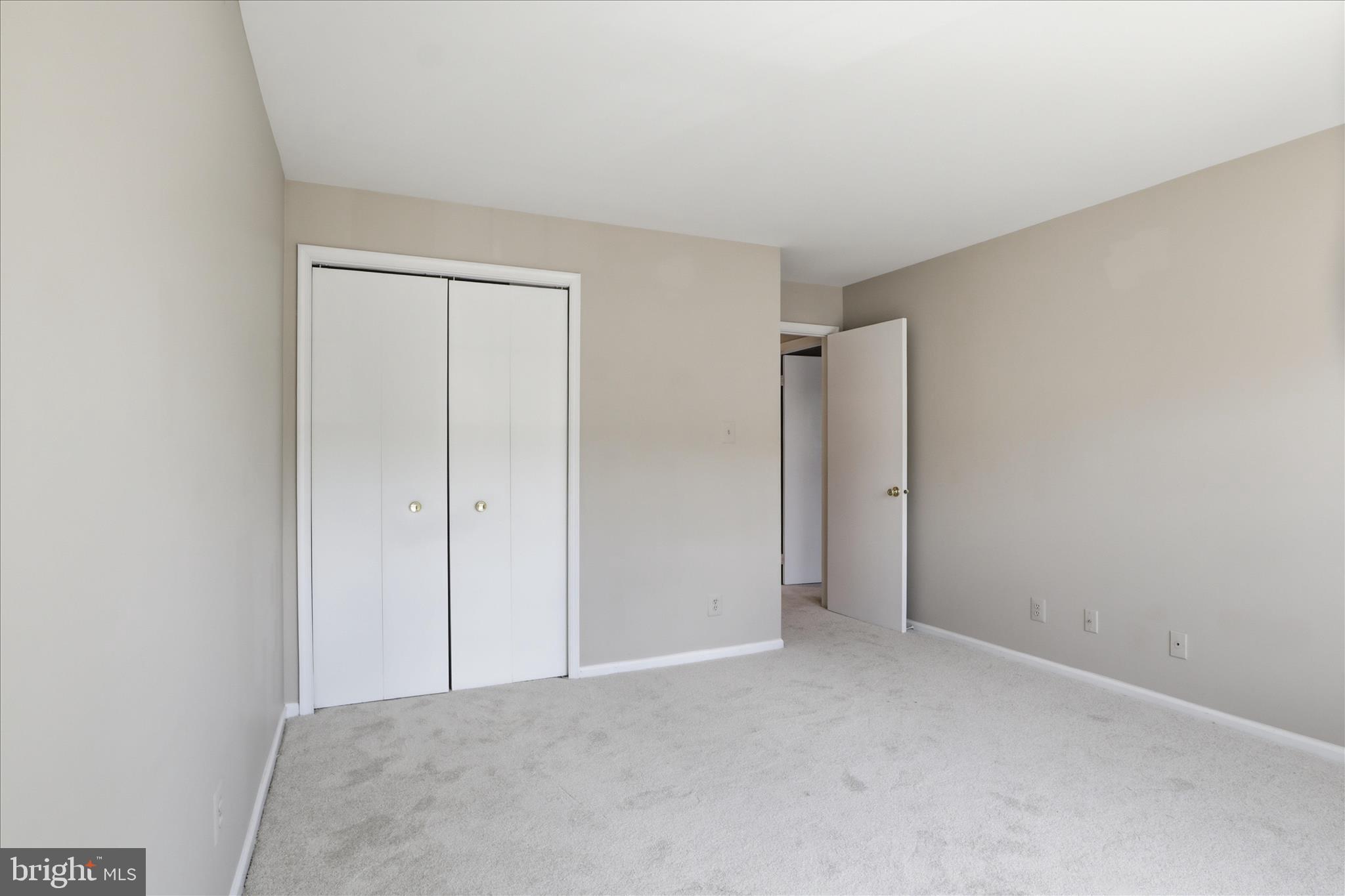 12898 Grays Pointe Road, Unit 12898B Fairfax, VA 22033 - Photo 22 of 33 Gallery Image 22