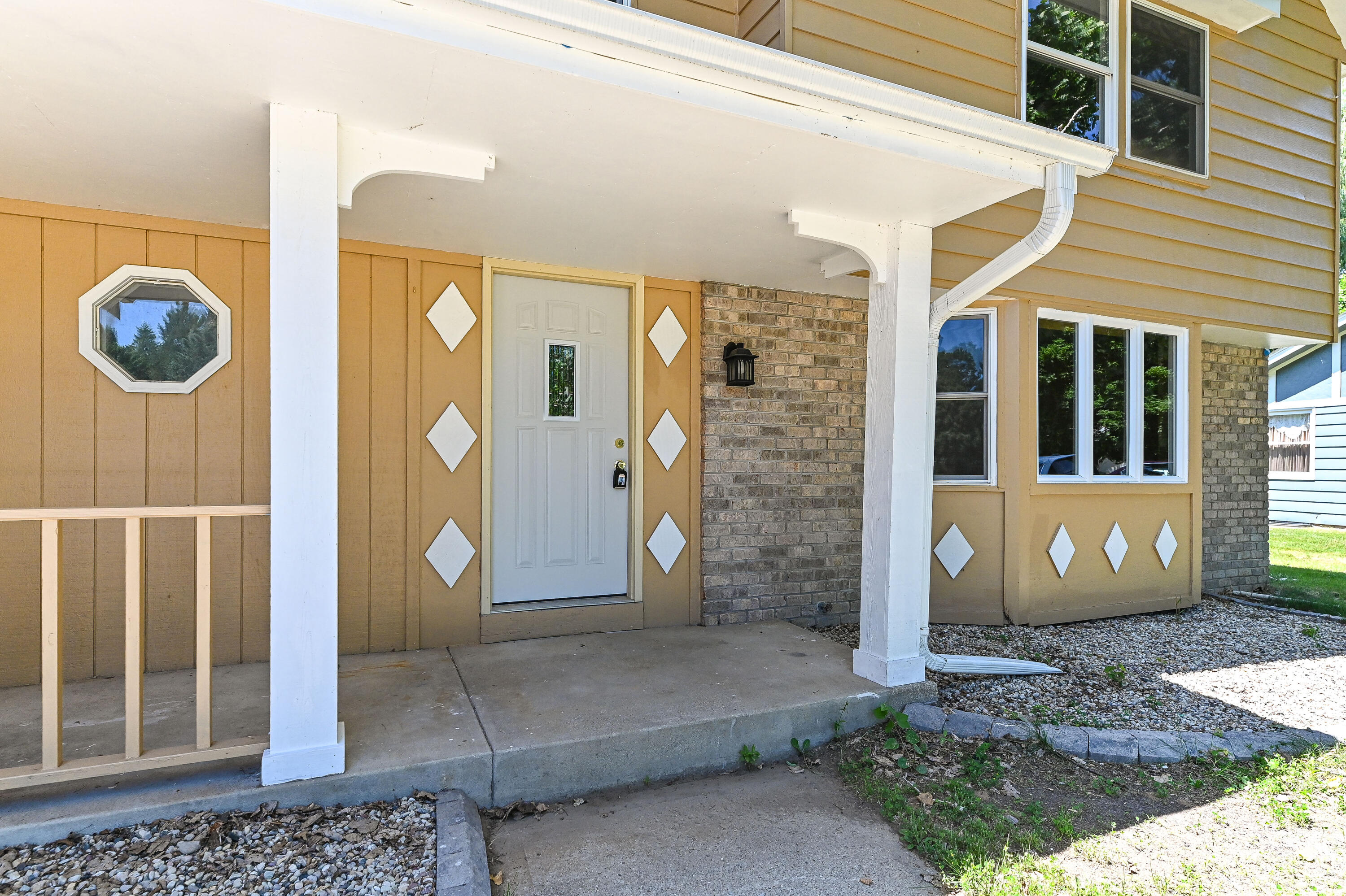 5344 Willowview Road Caledonia, WI 53402 - Photo 2 of 44 willowview-6