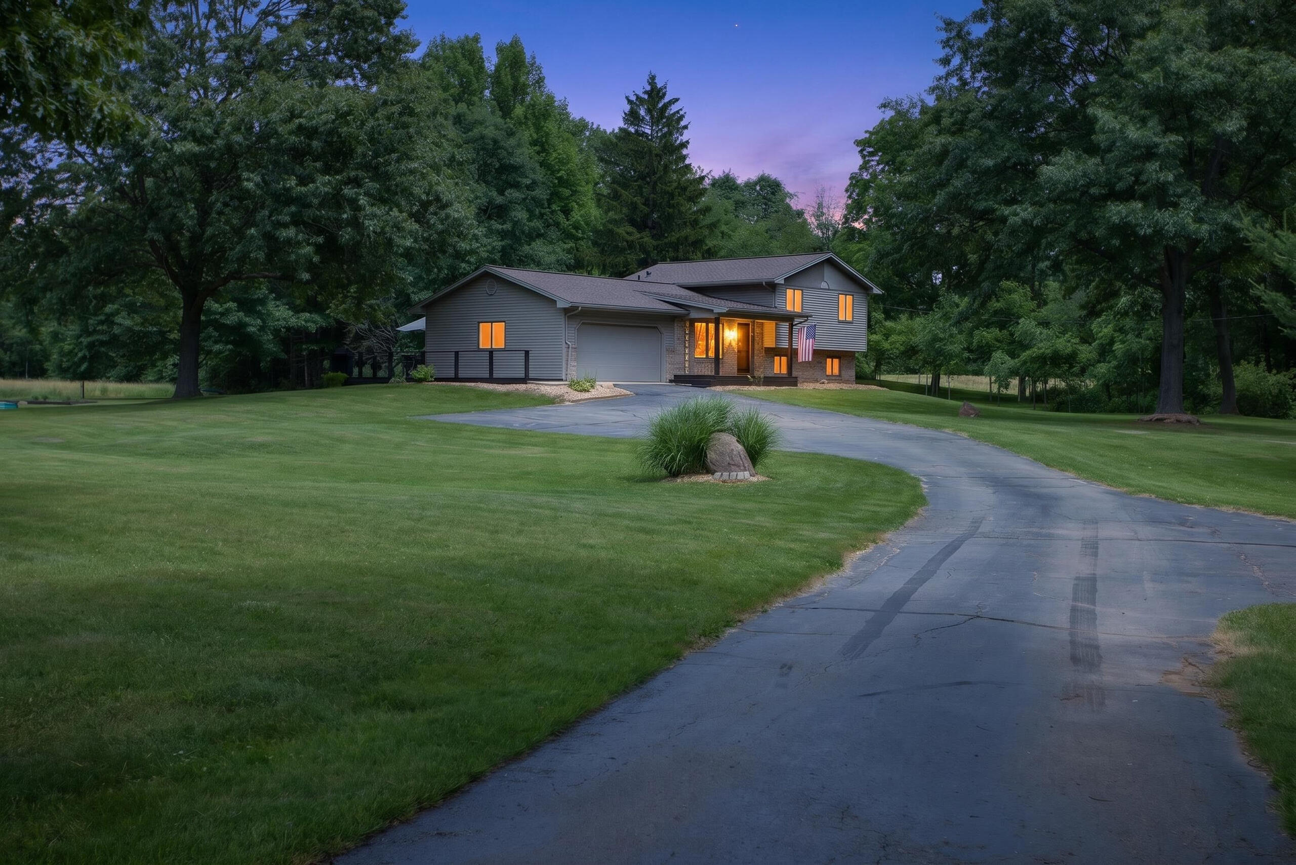 14520 Wheaton Road Brooklyn, MI 49230 - Photo 4 of 109 15-print-IMG_3364#twilight