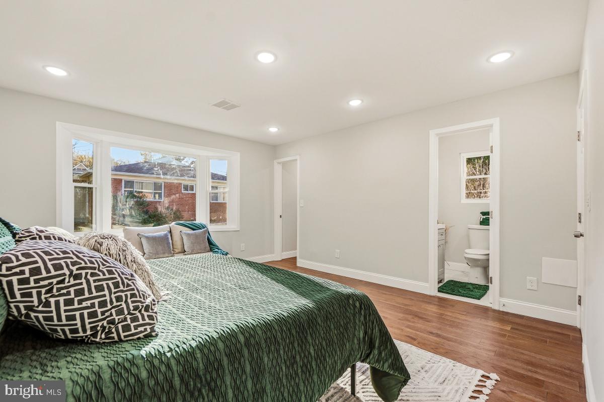 1202 Burton Street Silver Spring, MD 20910 - Photo 20 of 30