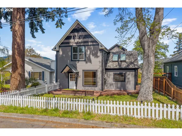 $625,000 | 1220 Eugene Street, Hood River, OR 97031