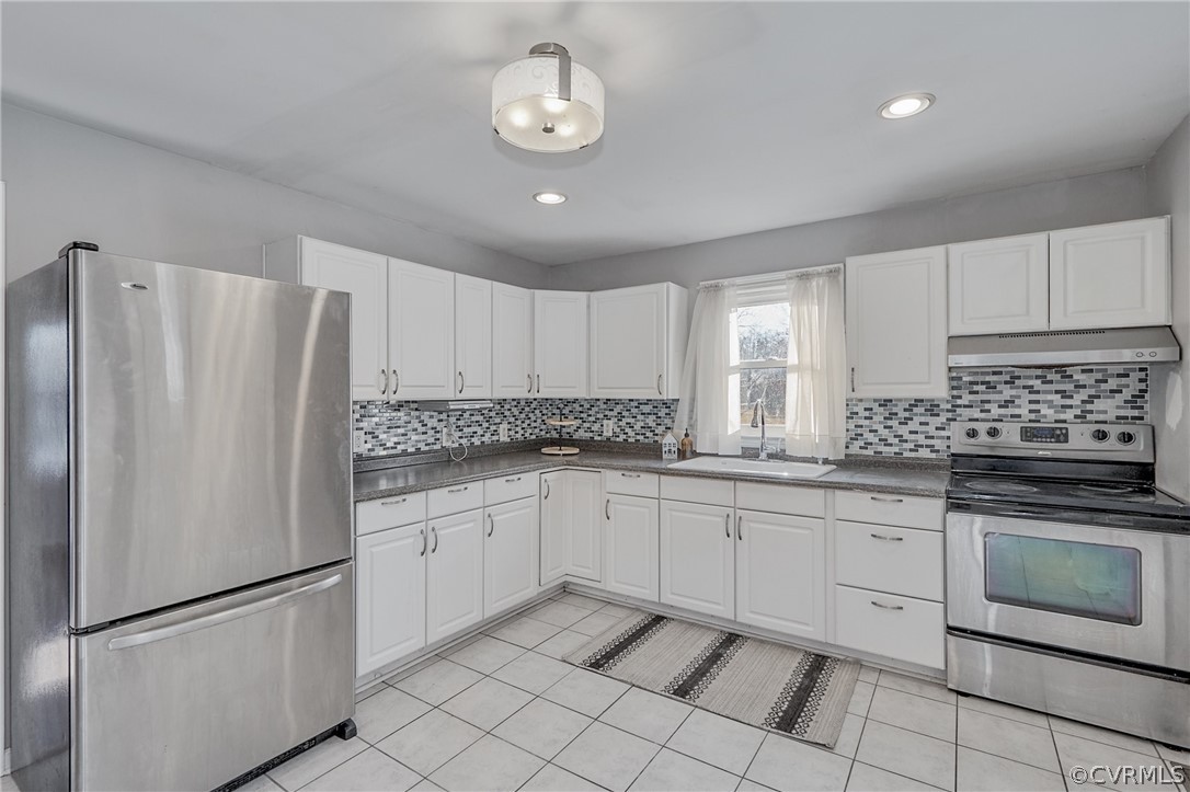 14900 Harrowgate Road Chester, VA 23831 - Photo 9 of 31