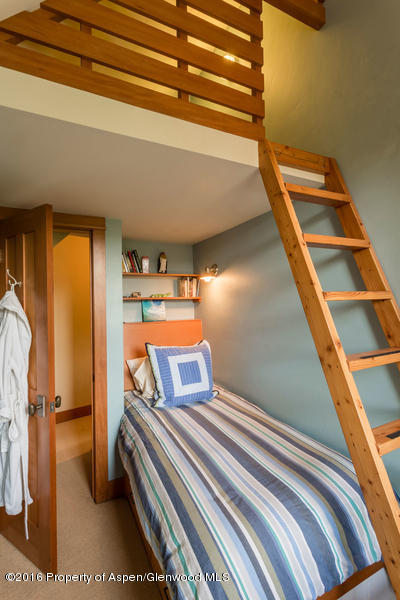 216 Curtis Lane Basalt, CO 81621 - Photo 14 of 32 a view of a room with gym equipment