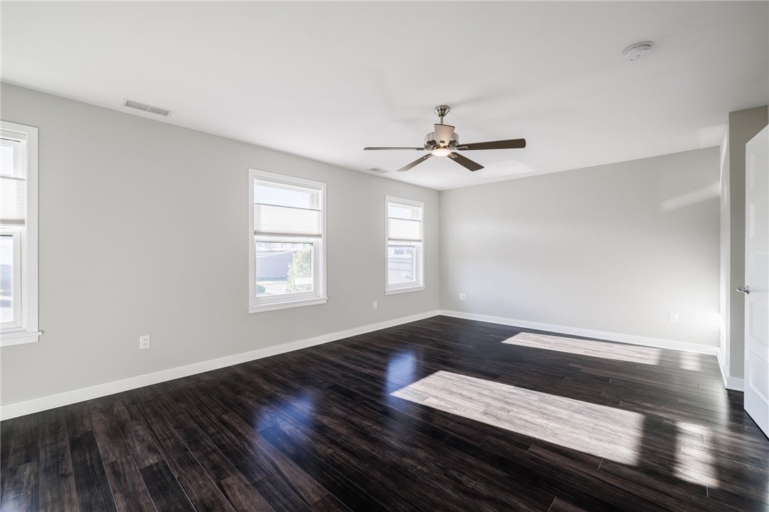 76 Charlotte Street Rochester, NY 14607 - Photo 26 of 47