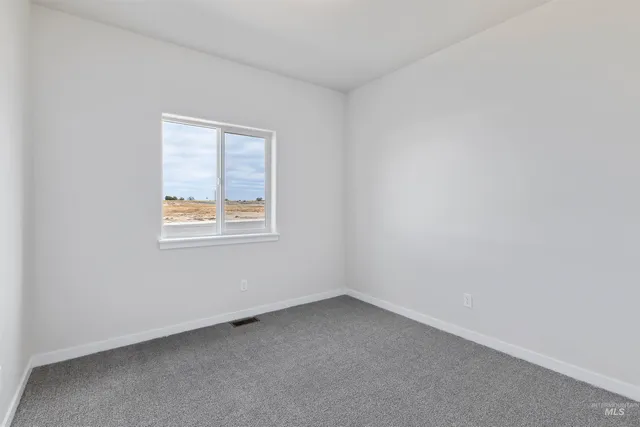 $374,900 | 803 Waveland Avenue, Filer, ID 83328