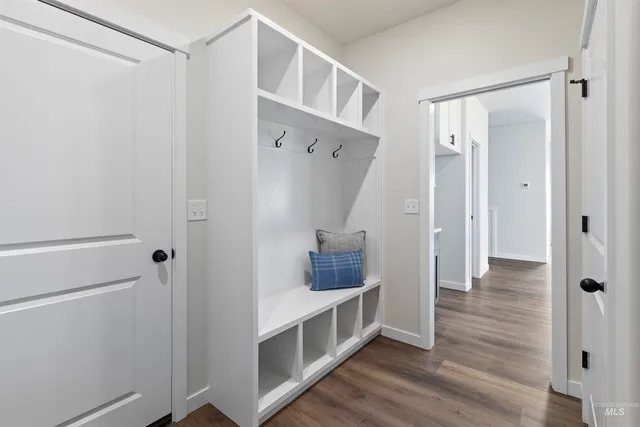 $374,900 | 803 Waveland Avenue, Filer, ID 83328