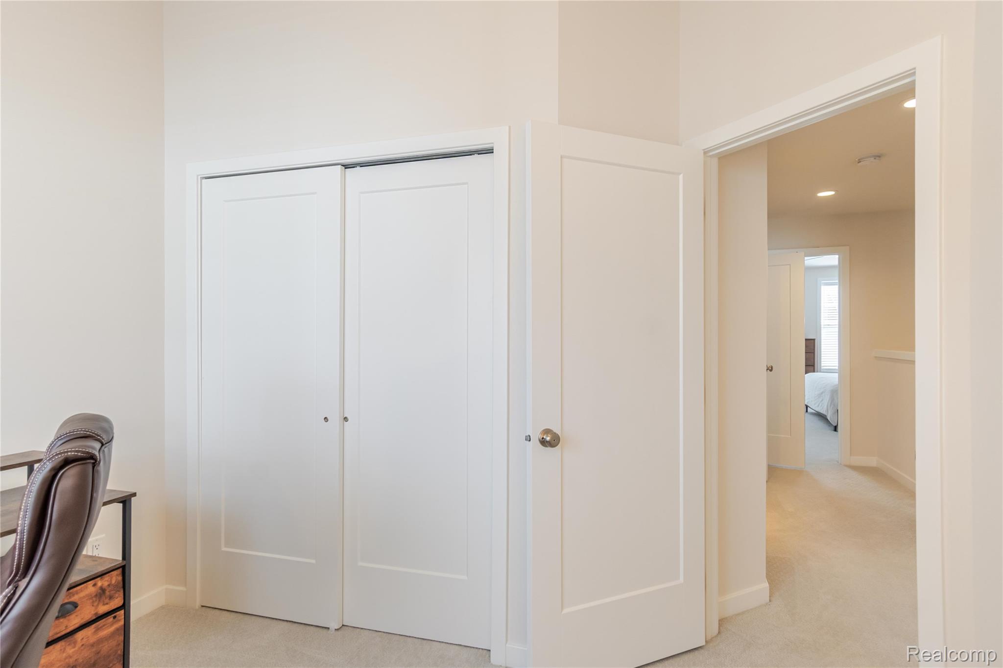 2963 Aughton Road Ann Arbor, MI 48105 - Photo 24 of 46 2963 Aughton-26.jpg