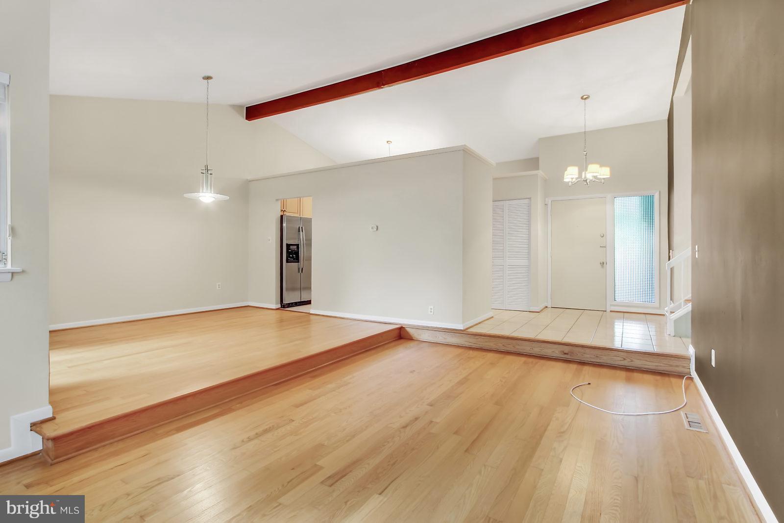 14934 Wellwood Road Silver Spring, MD 20905 - Photo 2 of 26 Living Room