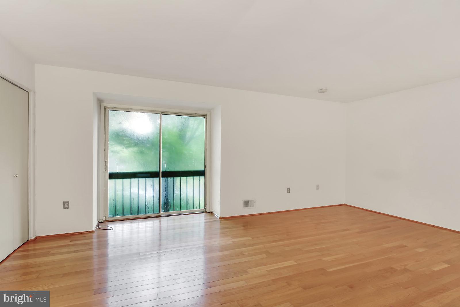 14934 Wellwood Road Silver Spring, MD 20905 - Photo 14 of 26 Bedroom (Master)