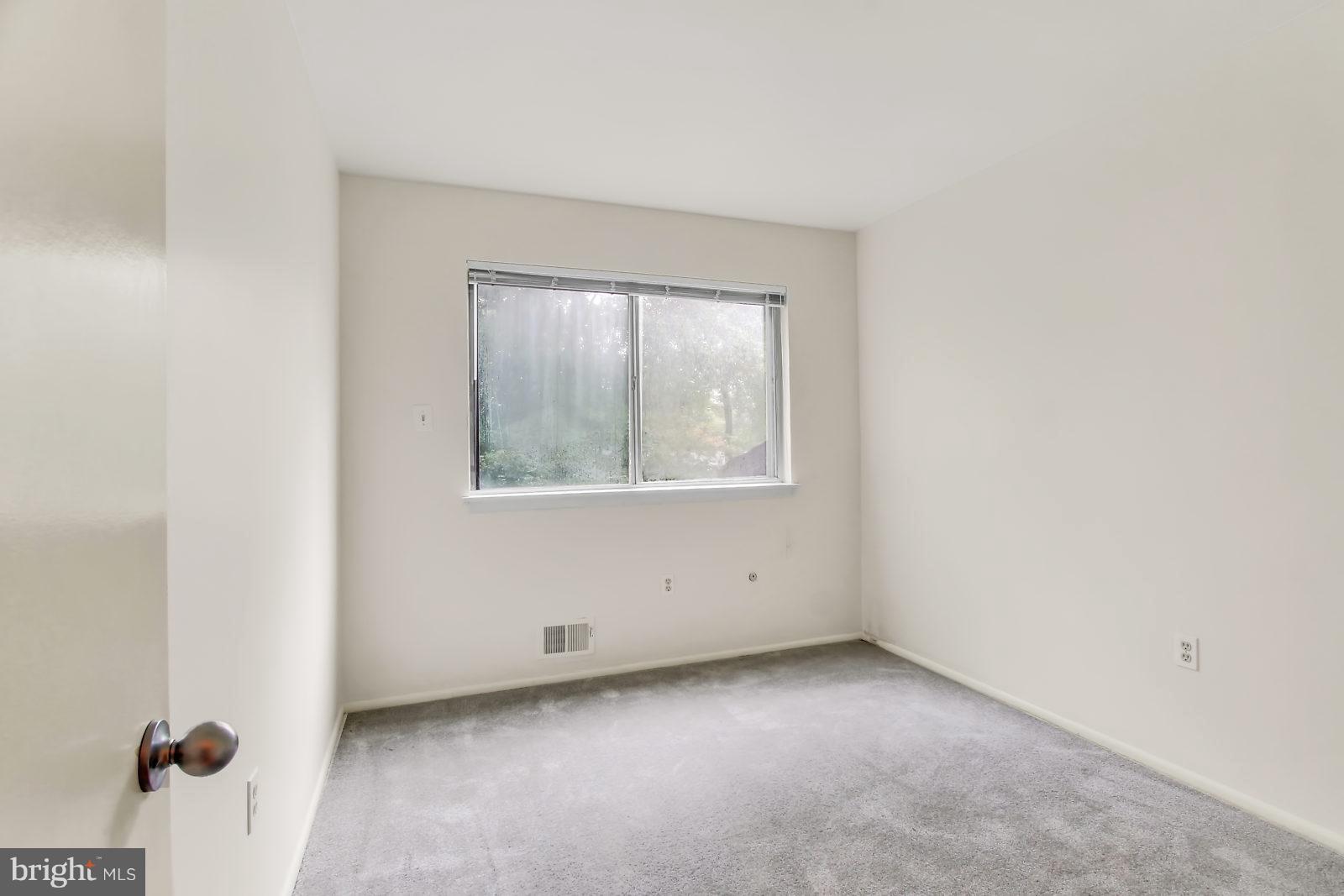 14934 Wellwood Road Silver Spring, MD 20905 - Photo 17 of 26 Bedroom