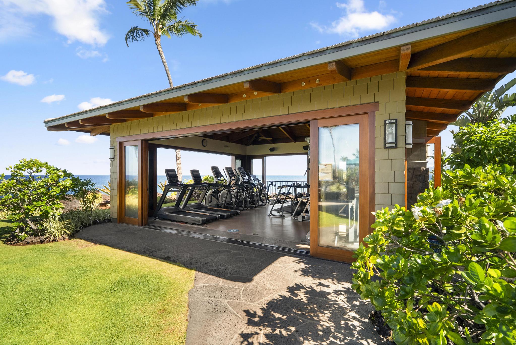 69-1033 Nawahine Place, Unit 18D Waikoloa, HI 96738 - Photo 20 of 25 a view of a patio
