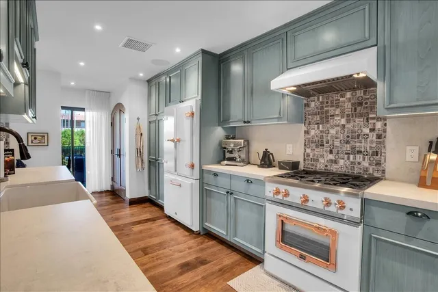 $899,000 | 355 North Avenida Caballeros, Unit 16, Palm Springs, CA 92262