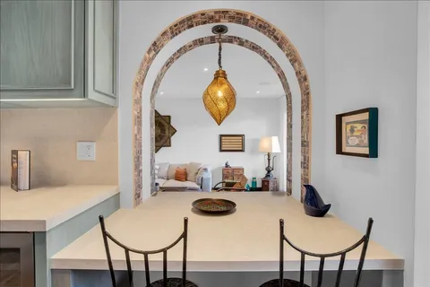 $899,000 | 355 North Avenida Caballeros, Unit 16, Palm Springs, CA 92262