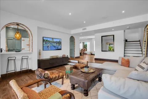 $899,000 | 355 North Avenida Caballeros, Unit 16, Palm Springs, CA 92262