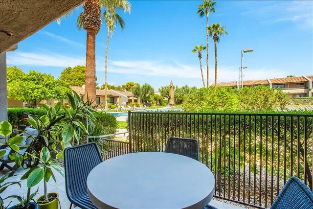 $899,000 | 355 North Avenida Caballeros, Unit 16, Palm Springs, CA 92262
