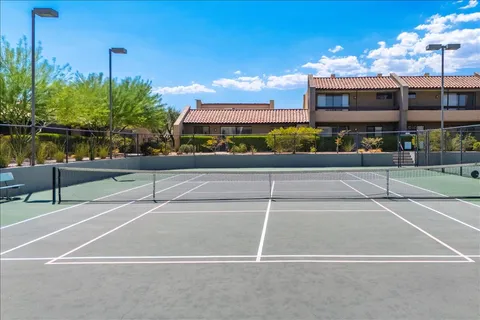 $899,000 | 355 North Avenida Caballeros, Unit 16, Palm Springs, CA 92262