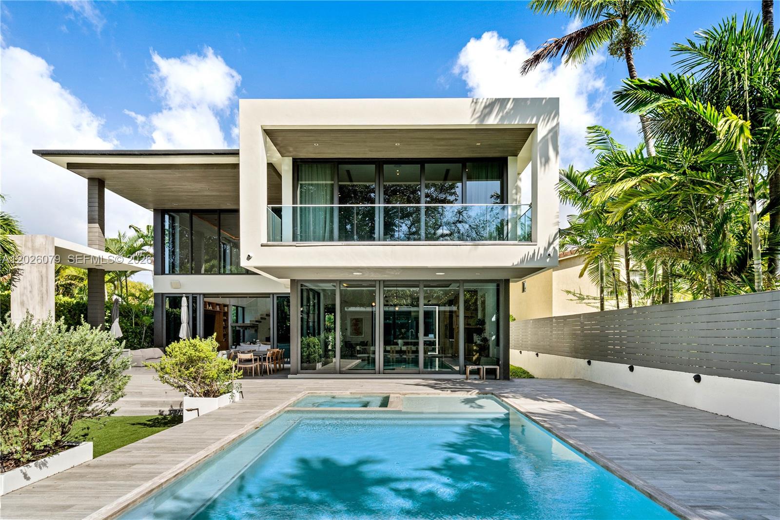 5061 North Bay Road Miami Beach, FL 33140 - Photo 47 of 63
