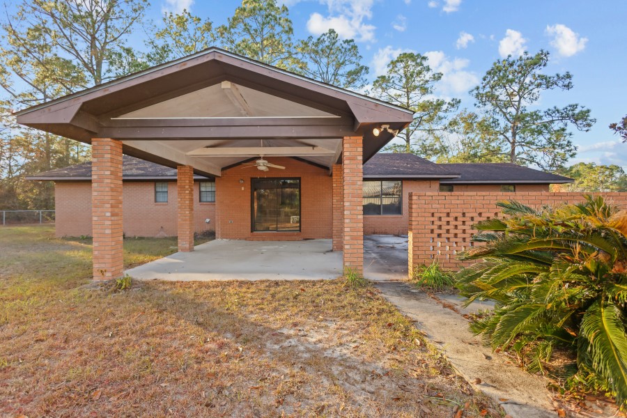 1276 Spring Grove Road Jesup, GA 31545 - Photo 32 of 40