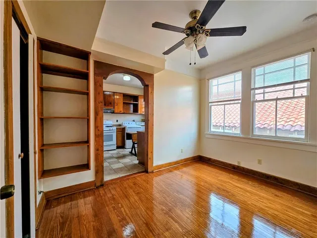 $1,660 | 2919 Carondelet Street, Unit A, New Orleans, LA 70115