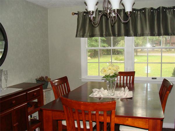 33 Stonehill Road Chelmsford, MA 01863 - Photo 8 of 30