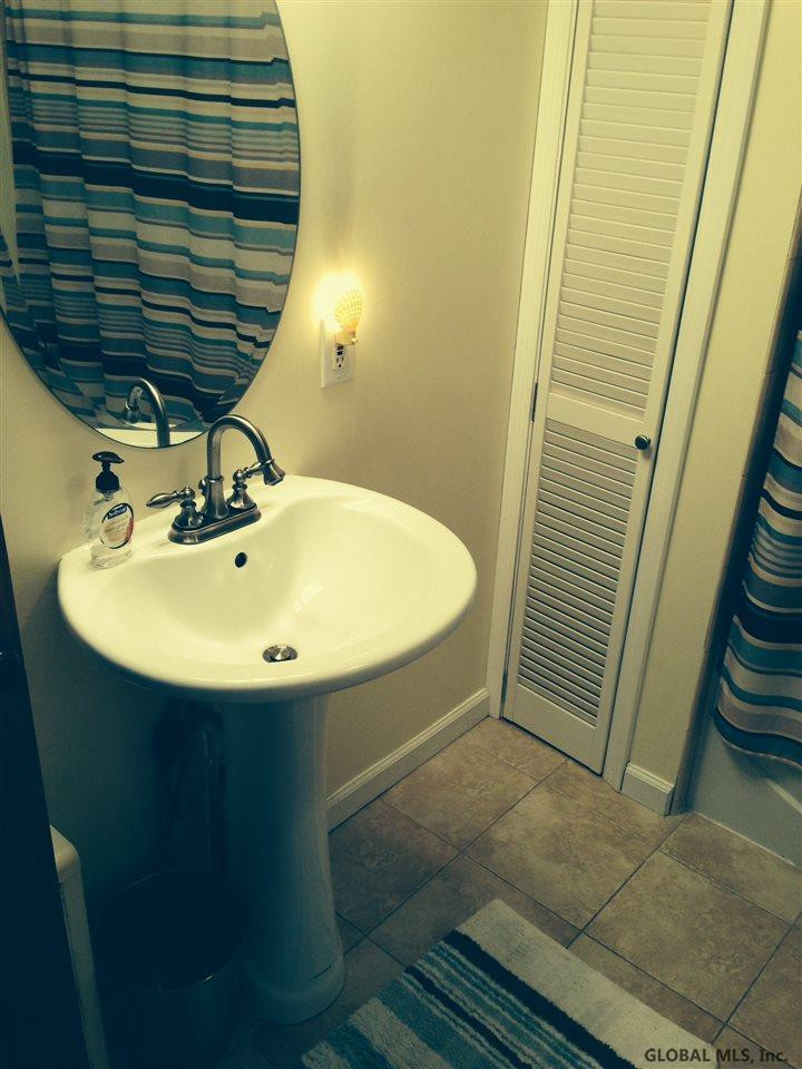 60 Mordella Road Colonie, NY 12205 - Photo 20 of 24 Photo 20