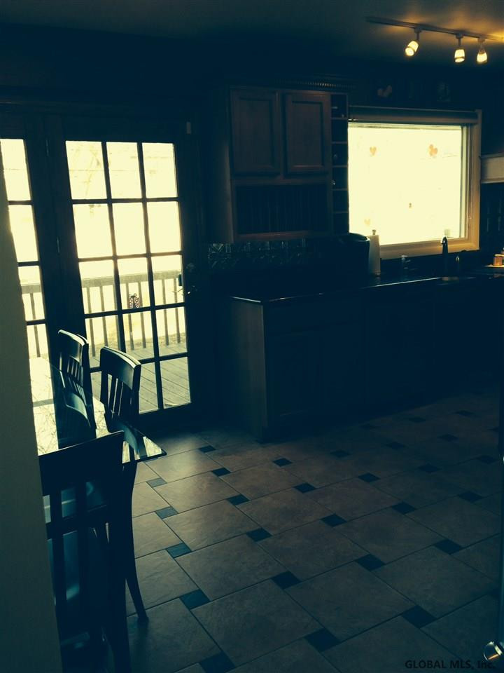 60 Mordella Road Colonie, NY 12205 - Photo 6 of 24 Photo 6