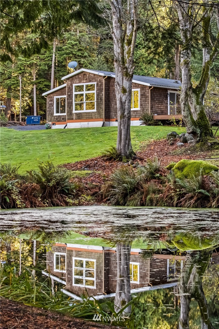 679 Limestone Point Road Friday Harbor, WA 98250 - Photo 13 of 33 Gallery Image 13