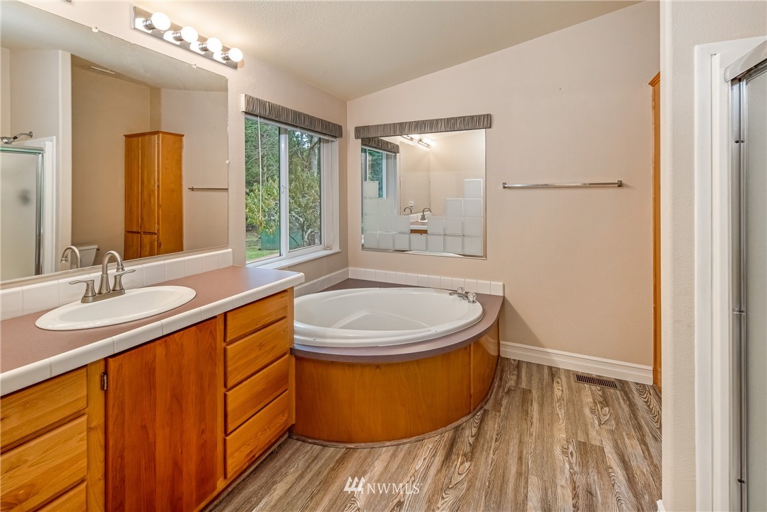 679 Limestone Point Road Friday Harbor, WA 98250 - Photo 23 of 33 Gallery Image 23
