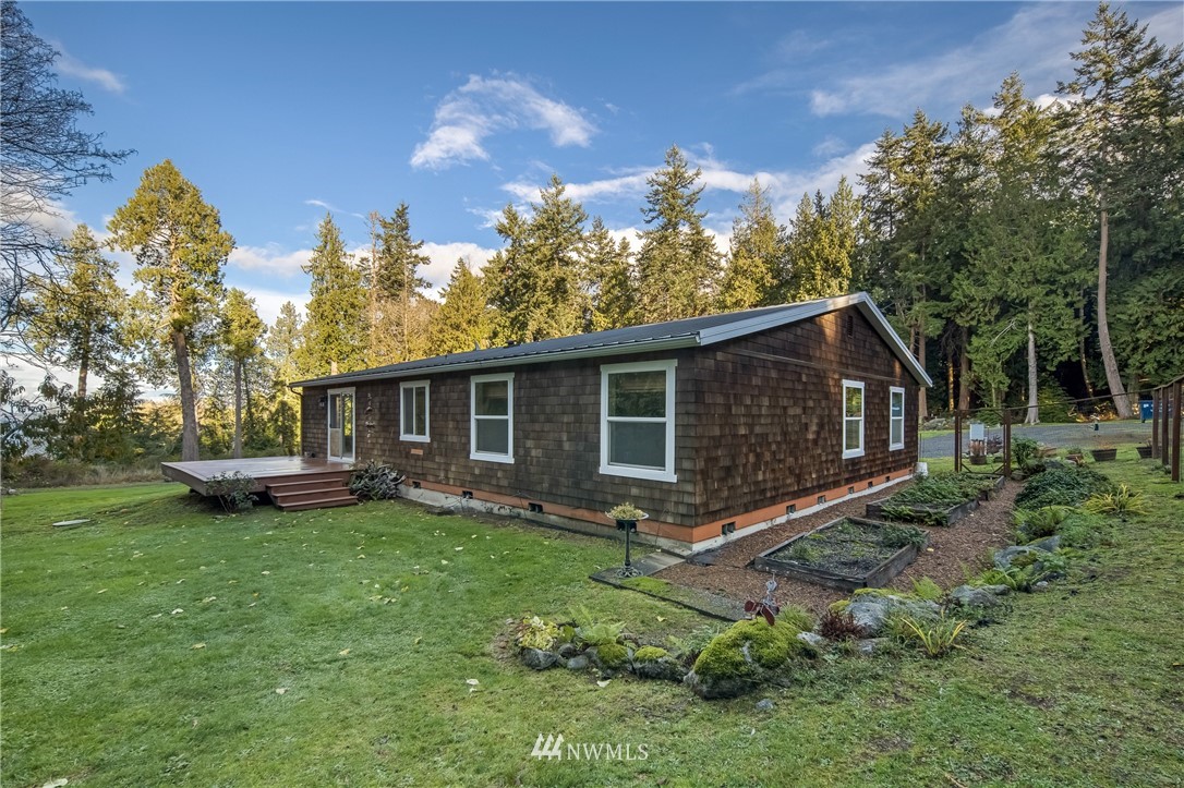 679 Limestone Point Road Friday Harbor, WA 98250 - Photo 7 of 33 Gallery Image 7