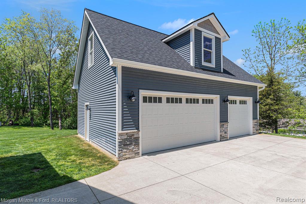 6615 Ridgewood Road Clarkston, MI 48346 - Photo 36 of 43
