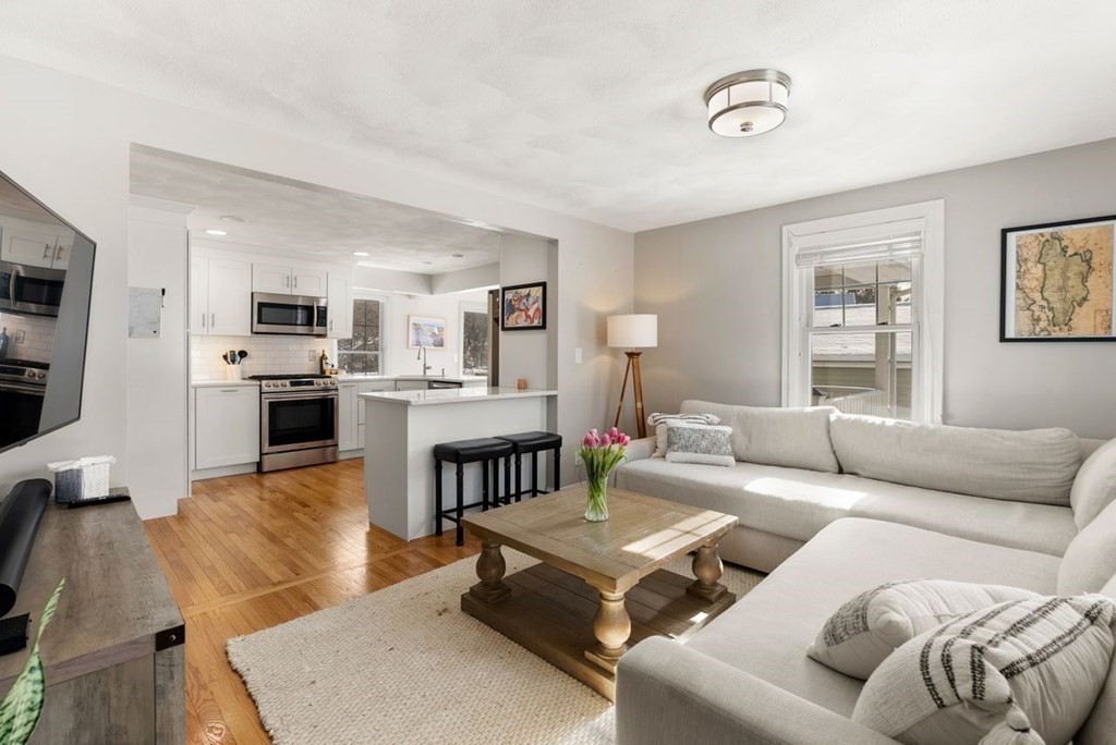 12 Rosedale Avenue North Andover, MA 01845 - Photo 12 of 28 Gallery Image 12