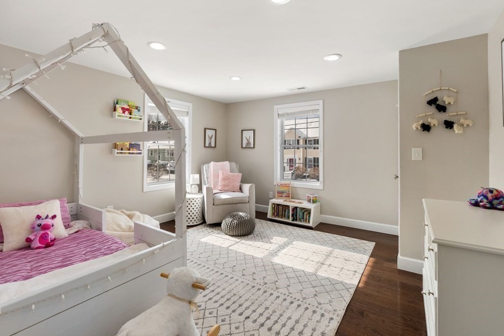 12 Rosedale Avenue North Andover, MA 01845 - Photo 19 of 28 Gallery Image 19