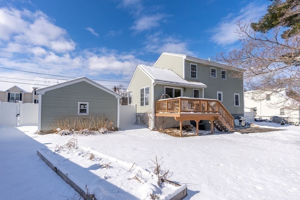 12 Rosedale Avenue North Andover, MA 01845 - Photo 23 of 28 Gallery Image 23