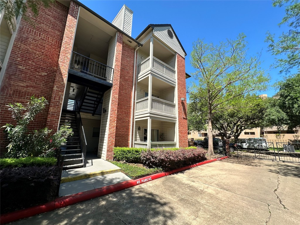 4041 Drake Street, Unit 117 Houston, TX 77005 - Photo 28 of 40