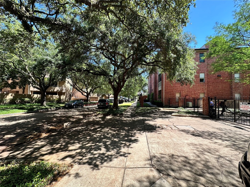 4041 Drake Street, Unit 117 Houston, TX 77005 - Photo 40 of 40