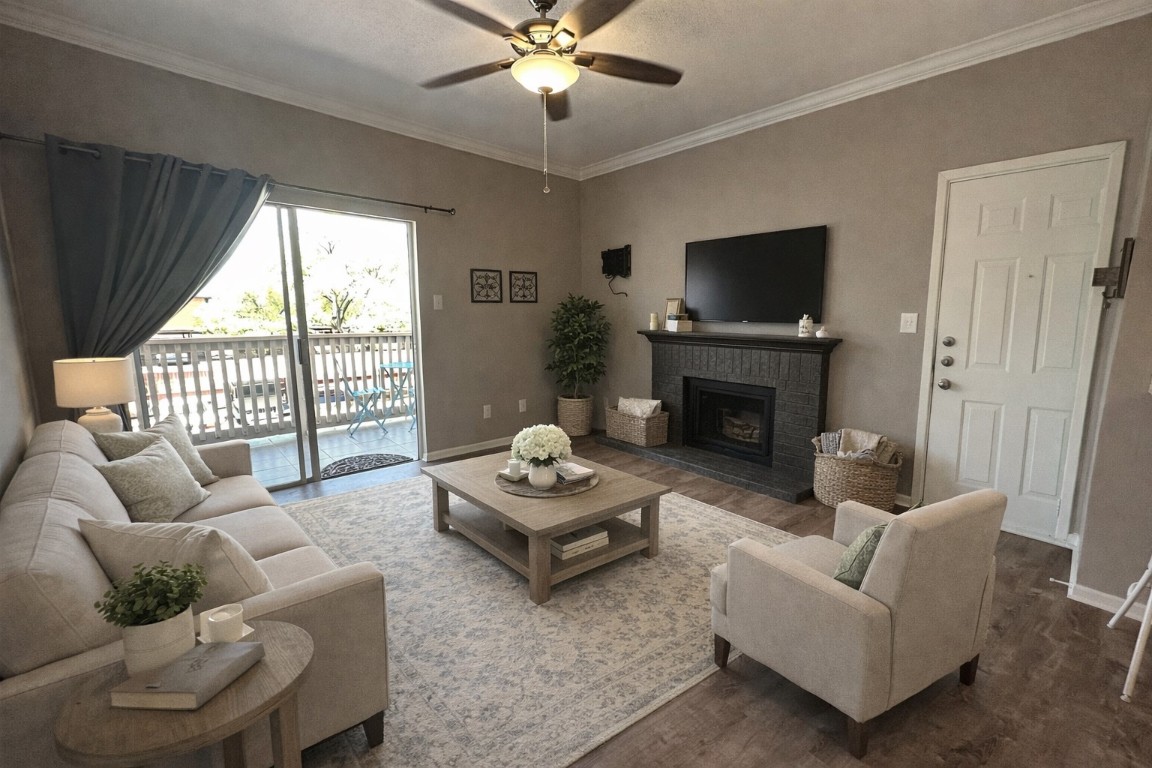 4041 Drake Street, Unit 117 Houston, TX 77005 - Photo 4 of 40 This photo has been virtually staged to showcase possible furniture layouts and design inspiration, helping you envision the full potential of the space.