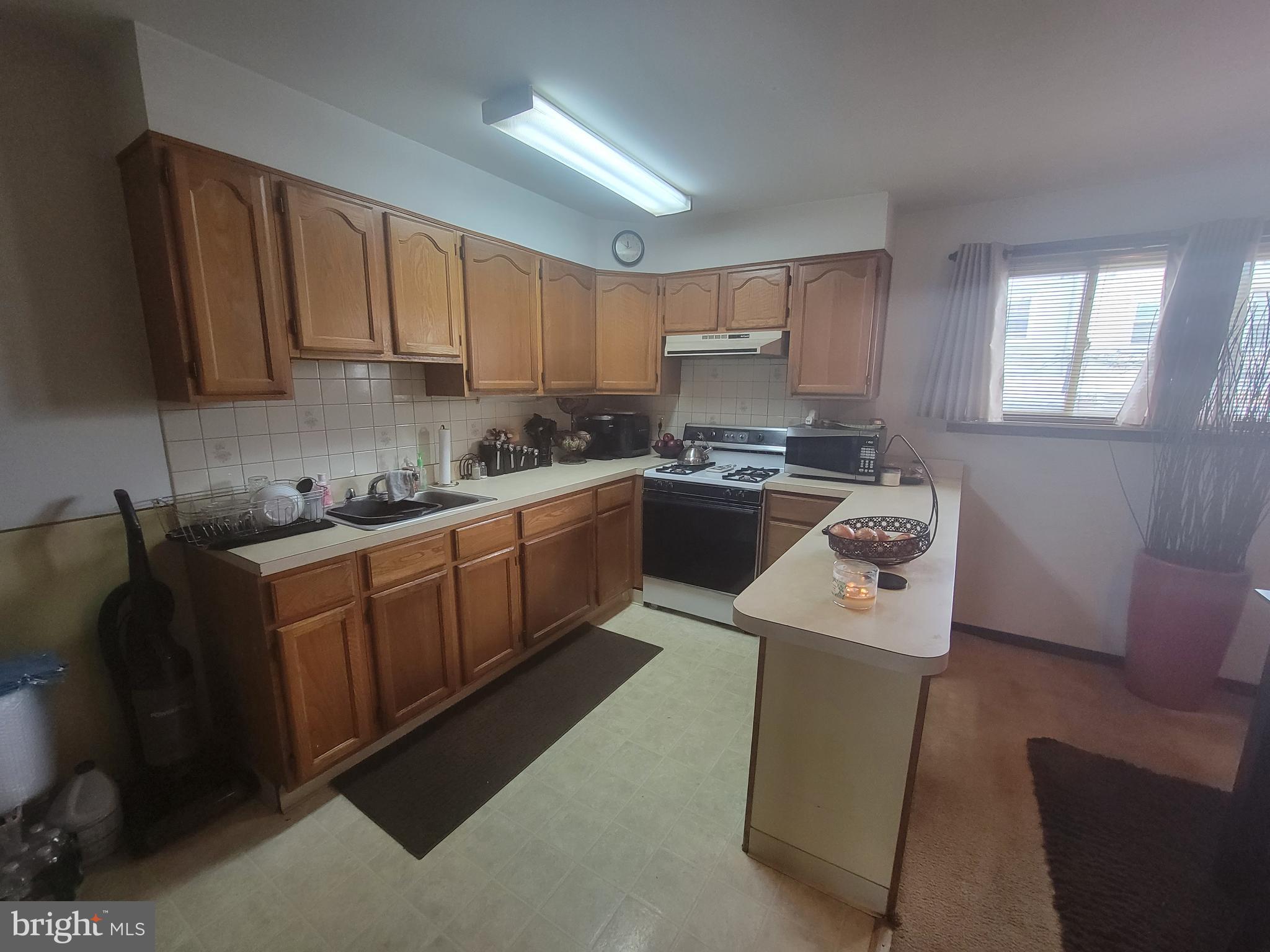 7053 Radbourne Road Upper Darby, PA 19082 - Photo 16 of 16