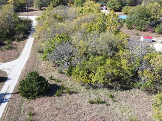 $12,900 | 41-45 Illinois Drive, Linn Valley, KS 66040