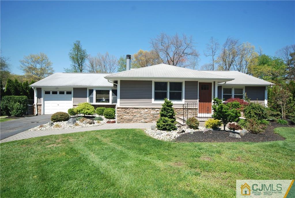 159 Dutch Road East Brunswick, NJ 08816 - Photo 2 of 24 Gallery Image 2