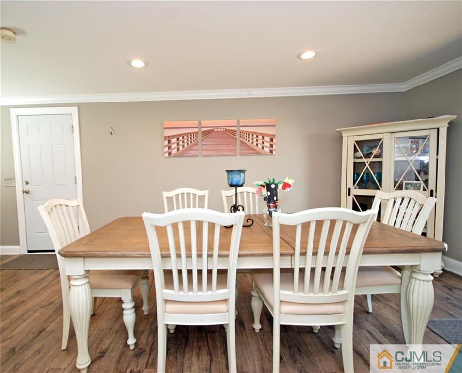 159 Dutch Road East Brunswick, NJ 08816 - Photo 8 of 24 Gallery Image 8