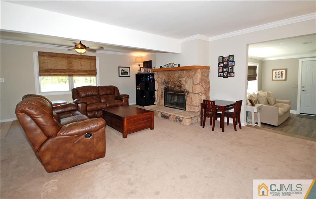 159 Dutch Road East Brunswick, NJ 08816 - Photo 10 of 24 Gallery Image 10