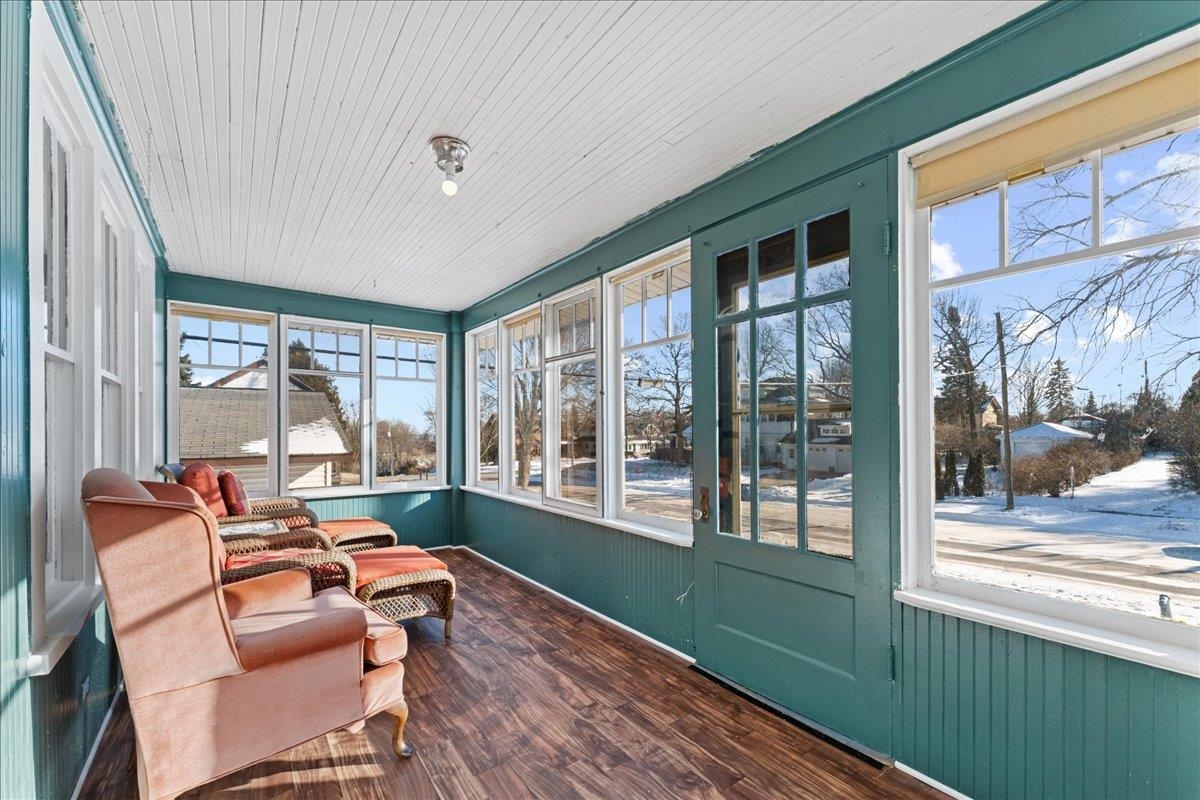 313 Center Street Kewaunee, WI 54216 - Photo 4 of 25