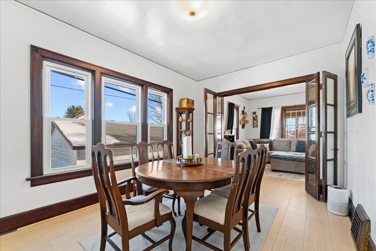 313 Center Street Kewaunee, WI 54216 - Photo 9 of 25