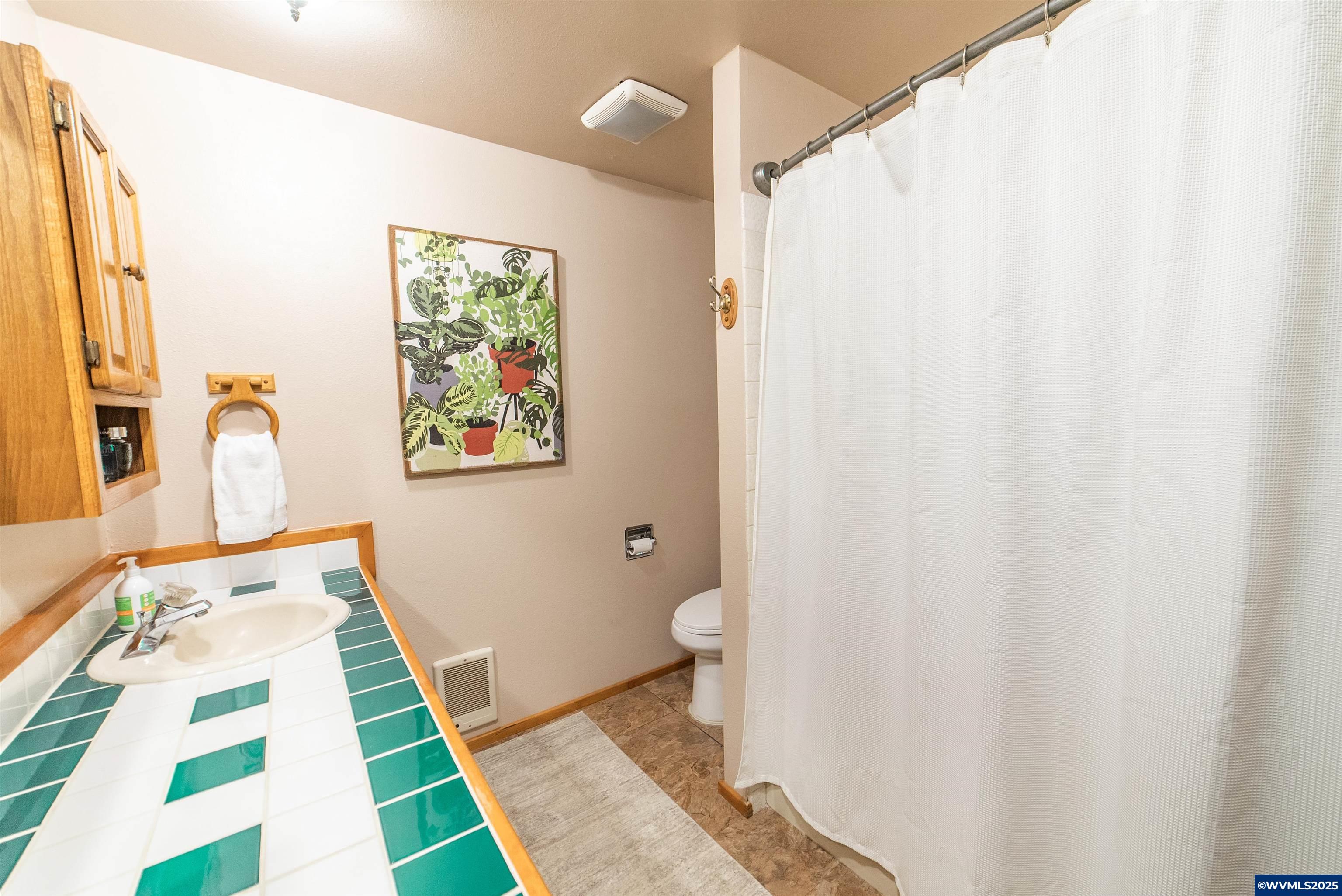 25197 East Bolton Road Veneta, OR 97487 - Photo 18 of 26 Gallery Image 18